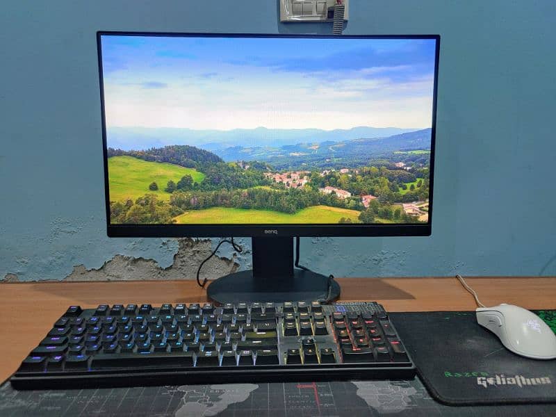 BenQ 24Inches BorderLess IPS LED Monitor 2