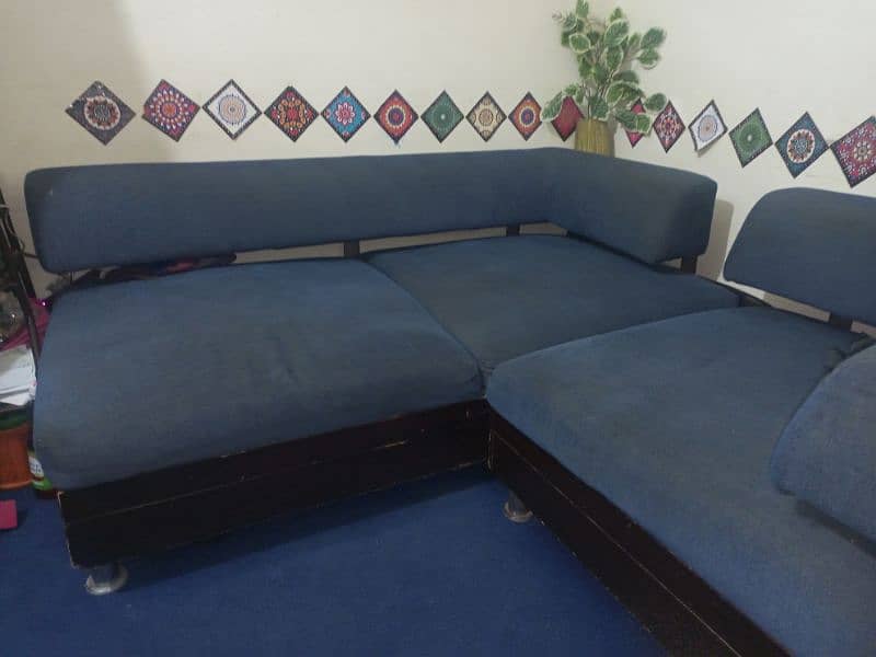 sofa for sell 1