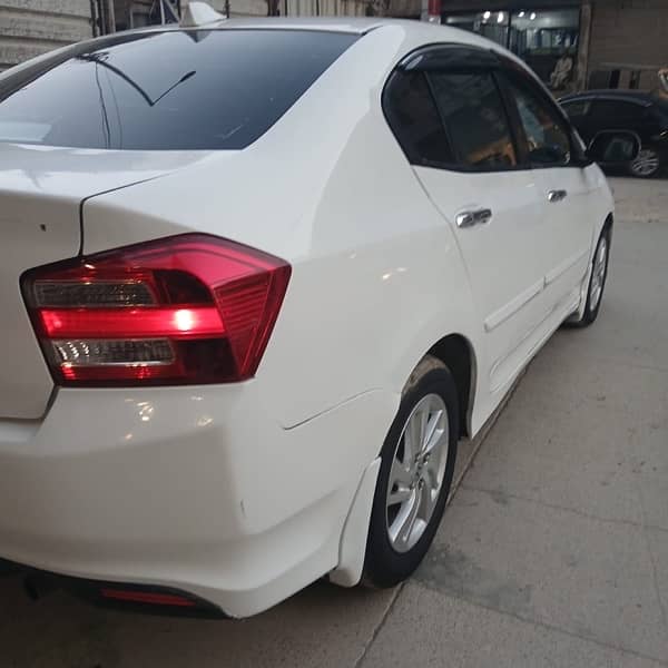 Honda City Aspire 2018 1500cc MANUAL EXCELLENT CONDITION 6