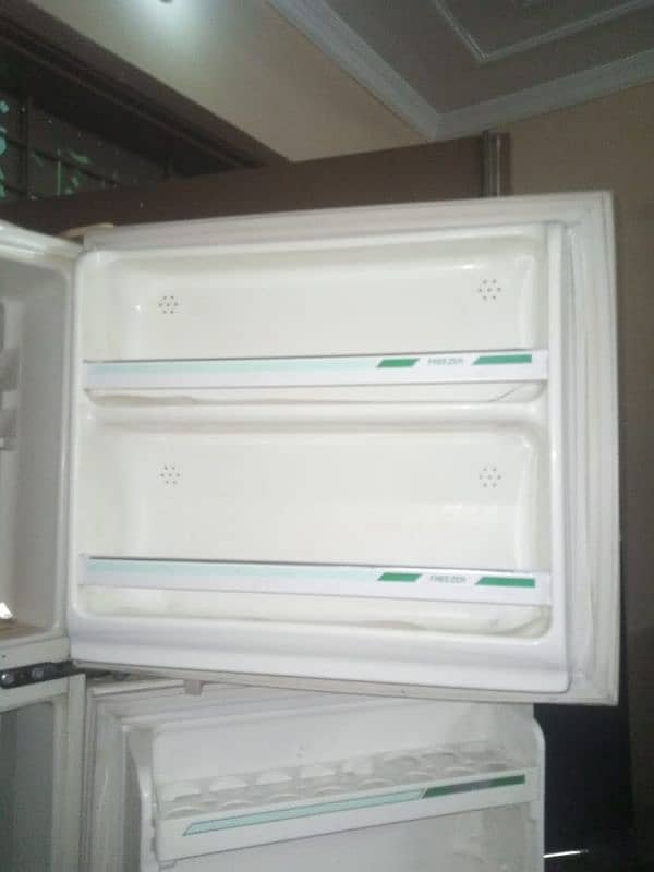 used frige national made in Japan 3