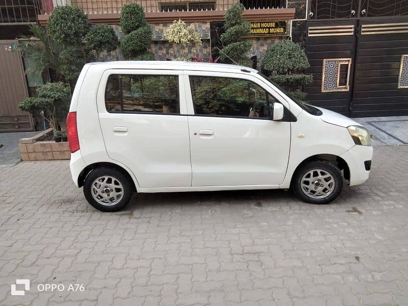 Suzuki Wagon R 2019 12