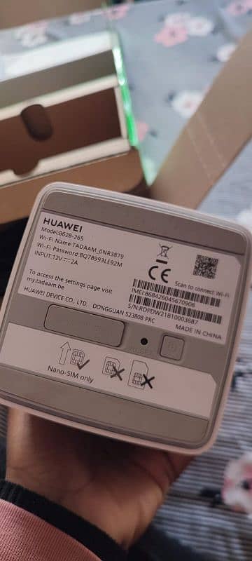 Huawei 4G+ WiFi SIM Router 1