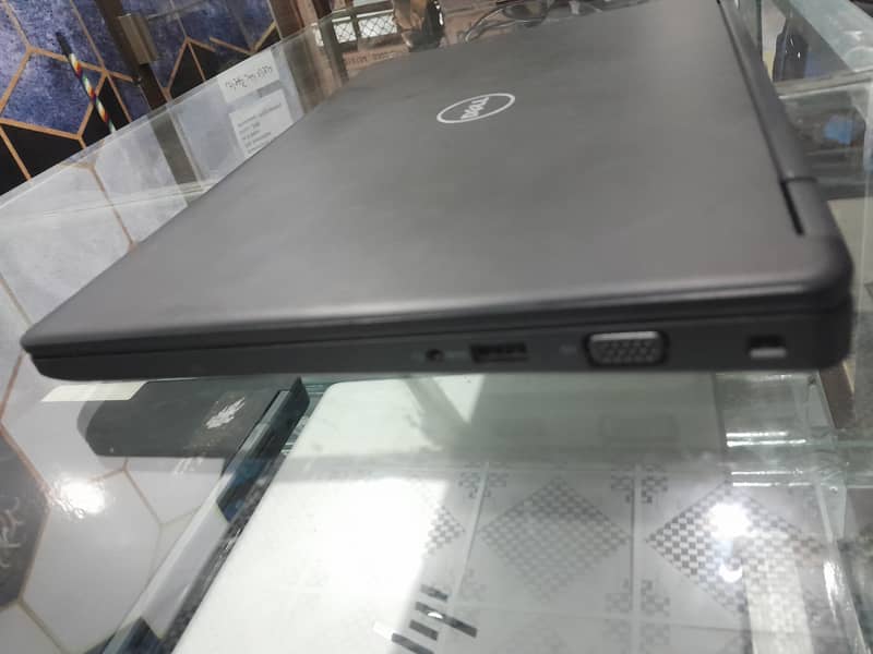 Dell 5480 i5 8th Gen 8/256 2