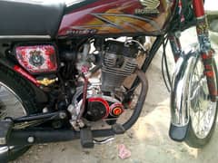 bike all ok hai 10/10 file all documents clear number plates frent bak