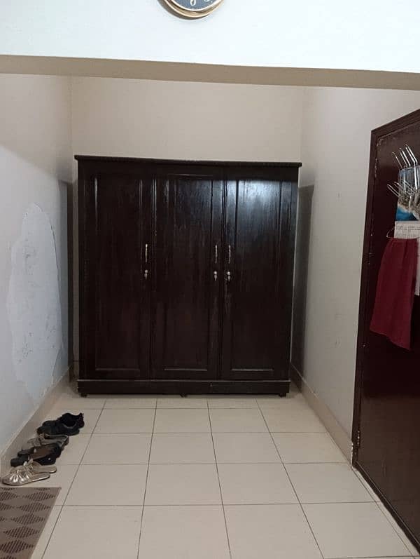 Wardrobe for sale 0