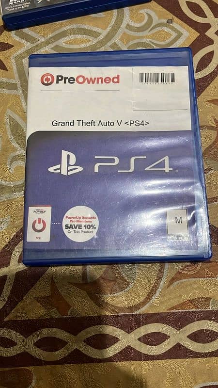 PS4 GAMES FOR SALE GTA 5 AND ASSASSIN'S CREED UNITY 2