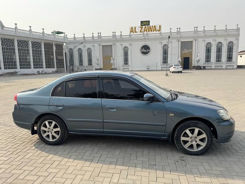 Honda Civic VTi 2003 1