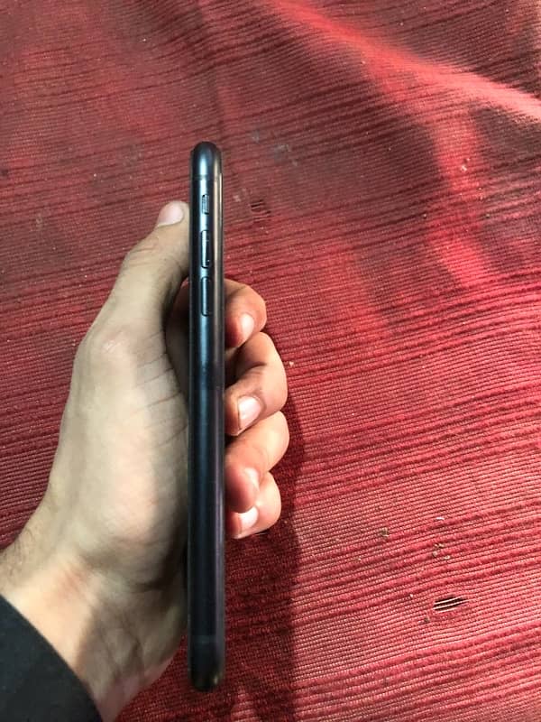 Iphone XR convert 13 All mobl ok 10 by 10 condition 2