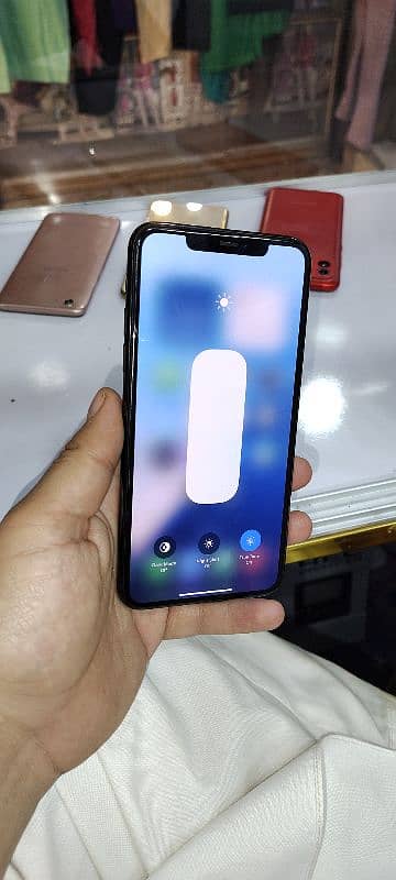 Iphone 11 Pro max Watar proof Gv 2