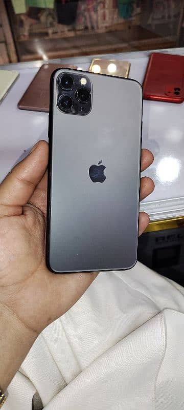 Iphone 11 Pro max Watar proof Gv 8