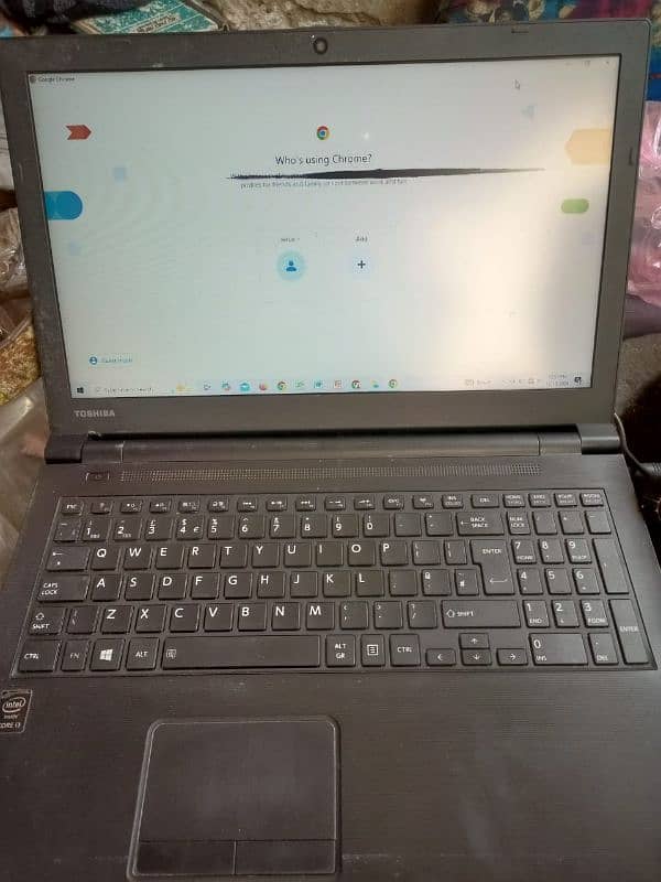 Toshiba I3 4th generation 0