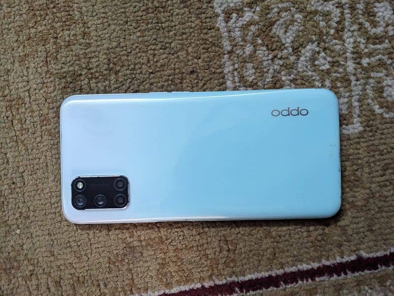 good condition oppo a52 only set 1