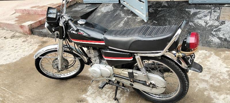 Honda 125 model 18 sigal digit 3 6