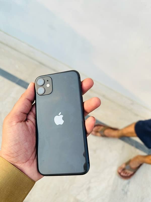 iPhone 11 64gb 4