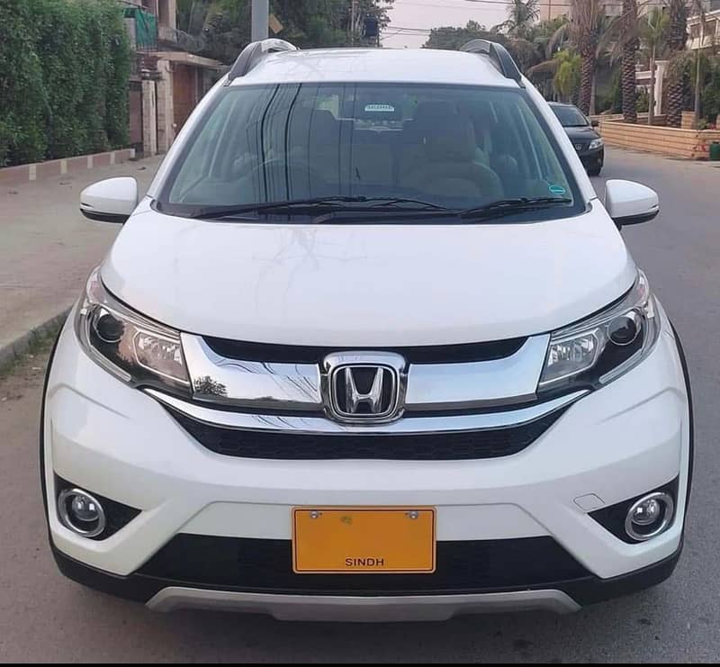 Honda BR-V i-VTEC 2018 - Bumper to Bumper Original For Sale Honda BRV 0