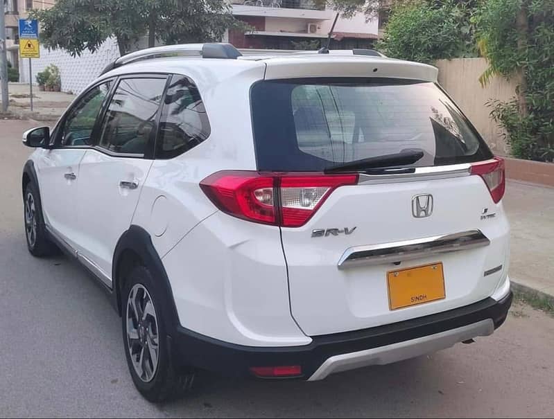 Honda BR-V i-VTEC 2018 - Bumper to Bumper Original For Sale Honda BRV 3