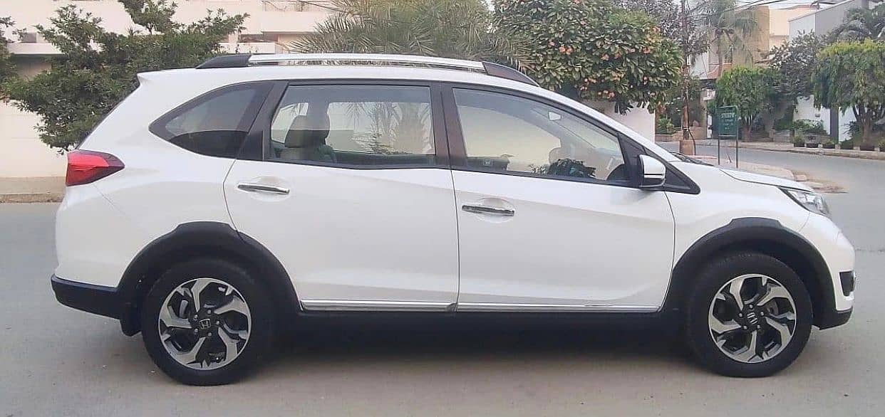 Honda BR-V i-VTEC 2018 - Bumper to Bumper Original For Sale Honda BRV 6