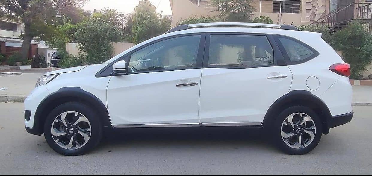 Honda BR-V i-VTEC 2018 - Bumper to Bumper Original For Sale Honda BRV 7