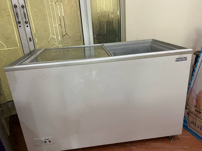 varioline icecream freezer only 3 month used with palattes 0