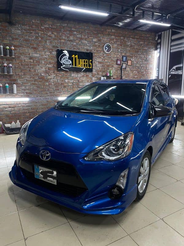 Toyota Aqua 2015. Reg2019. Islamabad Reg. Family used Car. 6