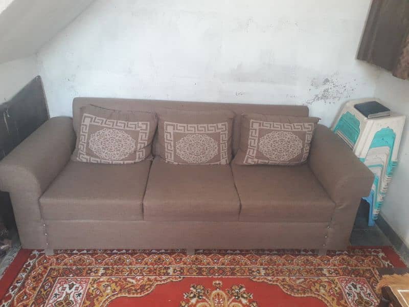 6 Seater sofa 1