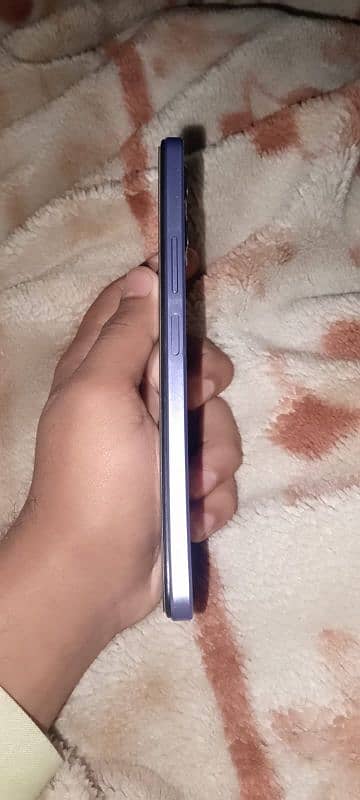 Vivo Y17s (6-128)Gb 3