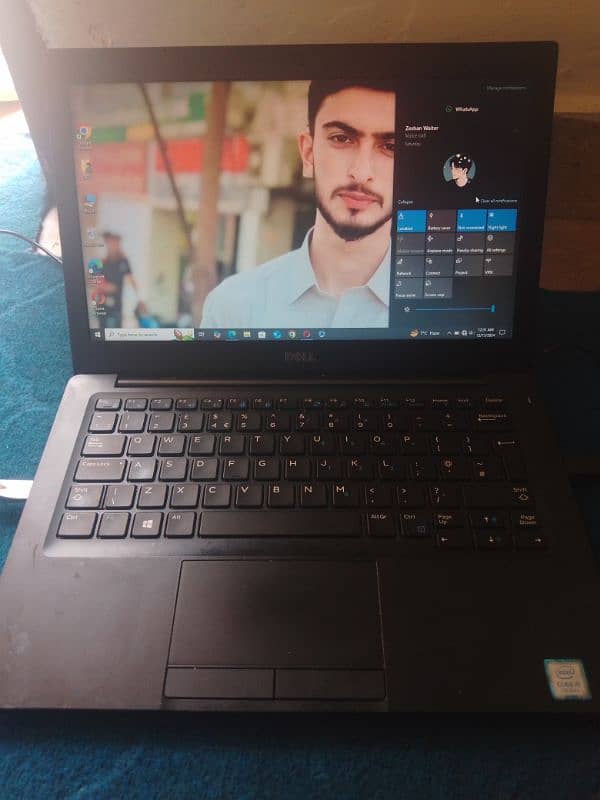 Dell Laptop 4