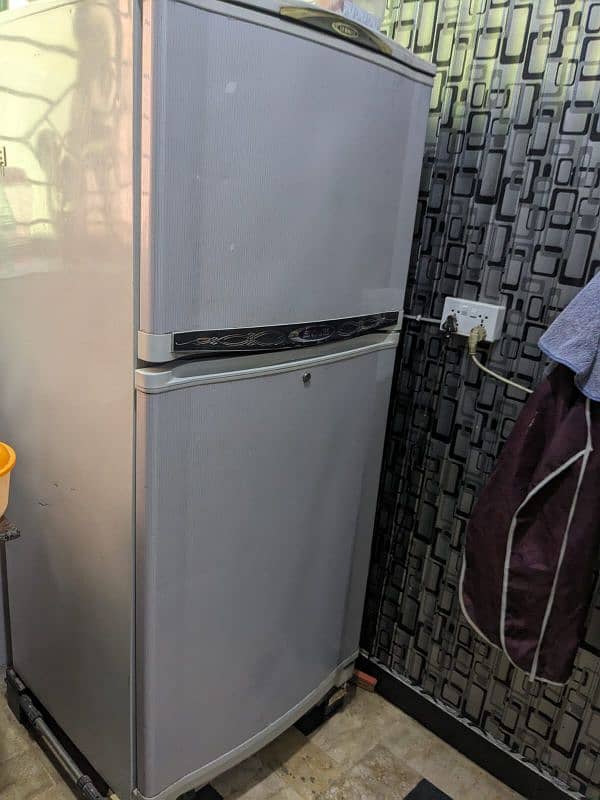 haier fridge 18 cbft 1