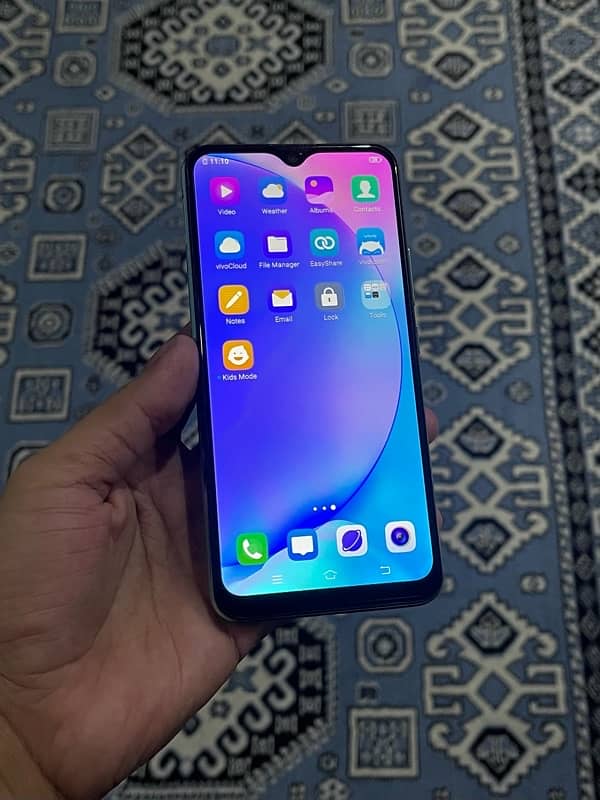 vivo y17. Memory 8/256gb 1