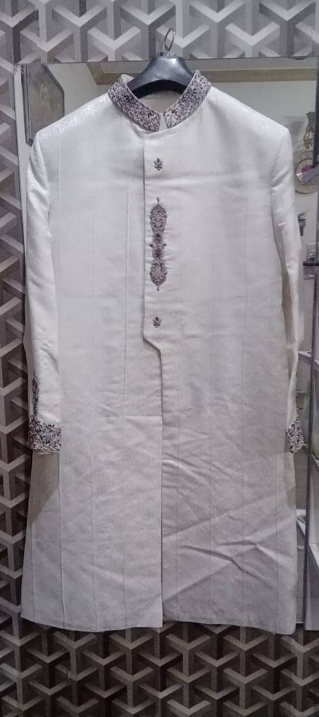 1 time used. . brandd sherwani. 0