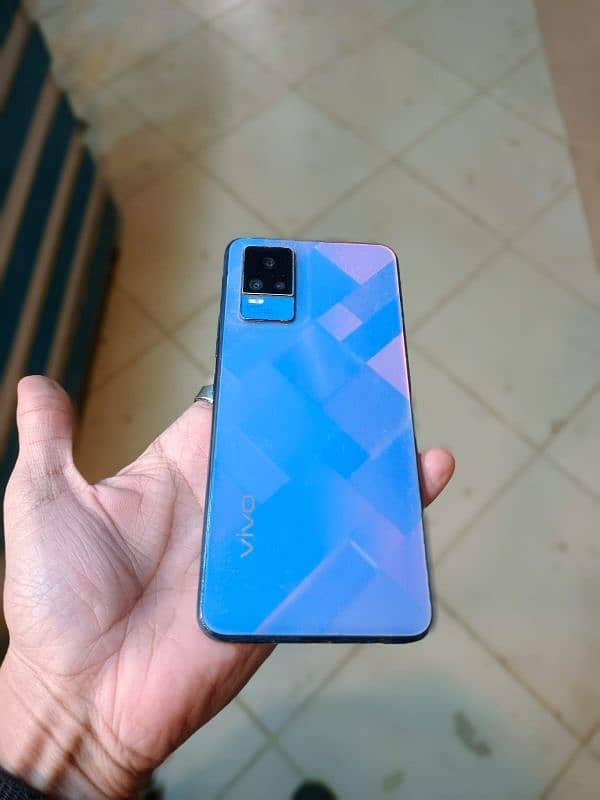 vivo v21e 1