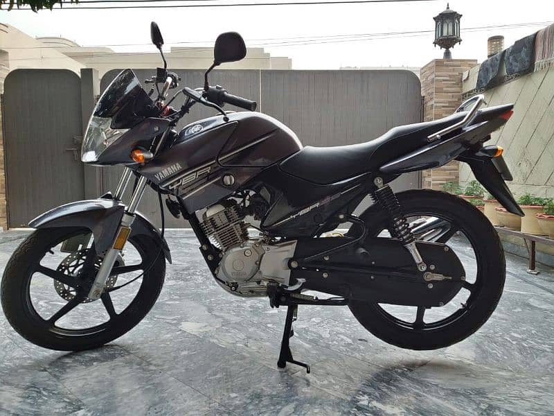 Yamaha ybr 125 0