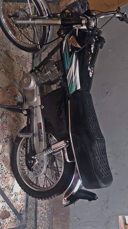 2005 model 125 han gujrat number han 2