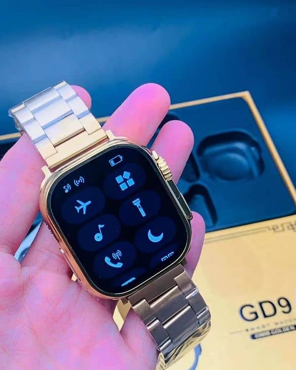 GD9 Ultra Golden Edition Smartwatch 2