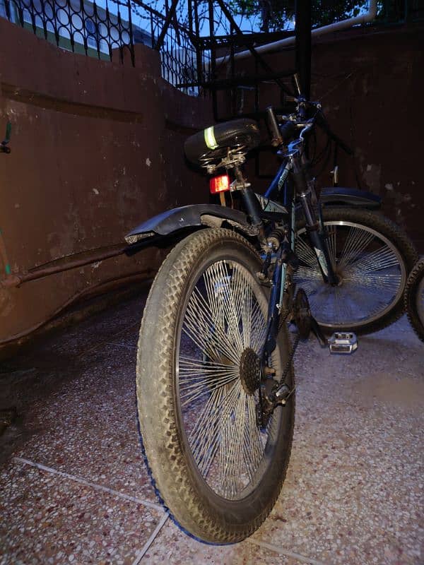 MOUNTAIN BIKE FOR SALE** 2