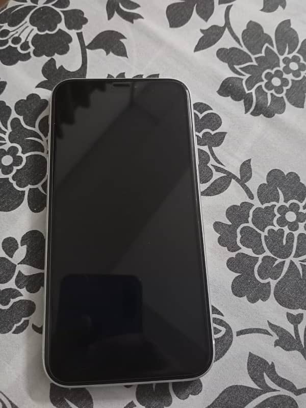 iPhone XR 128 GB 1