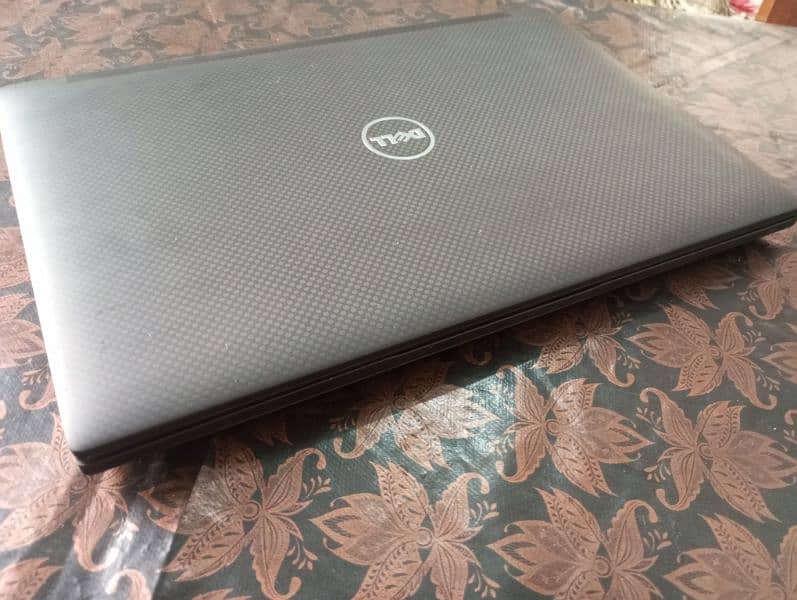 Dell Laptop Latitude 7480 i5 6th Generation 6