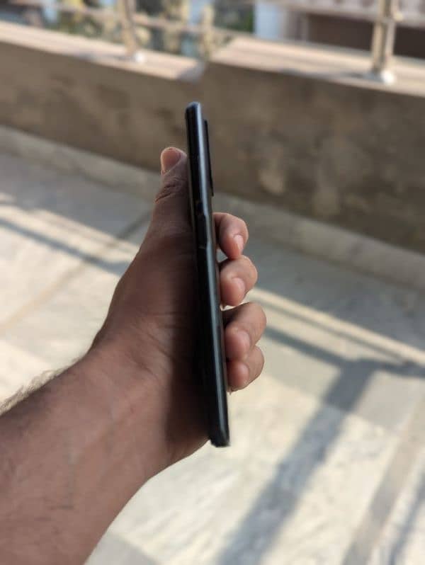 Redmi Note 105G 4