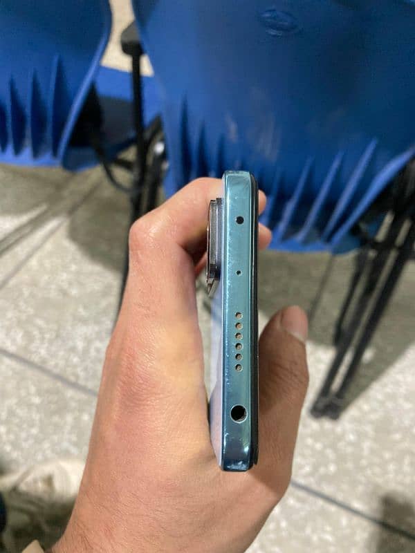 redmi note 11 pro  8/128  pta 6