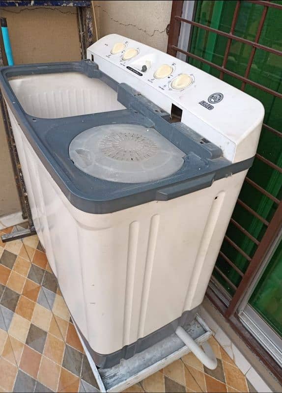 we sell an allied washing machine 1