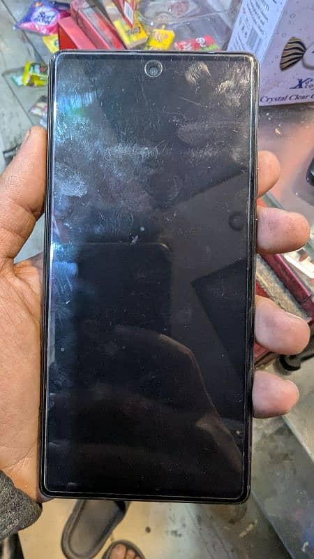 Google Pixel 6 urgent sale 8