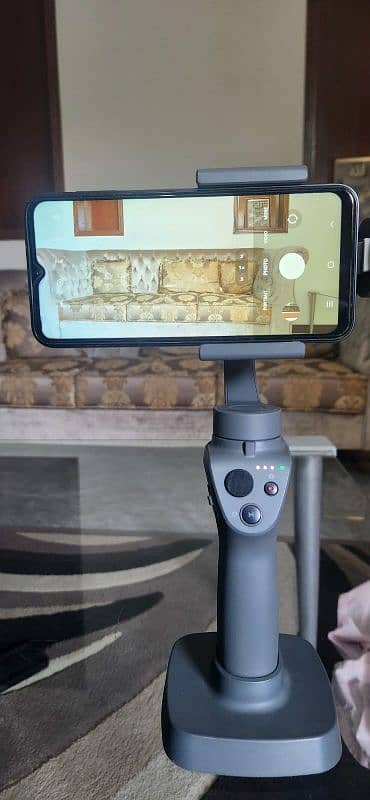 DJI Osmo mobile 2 1