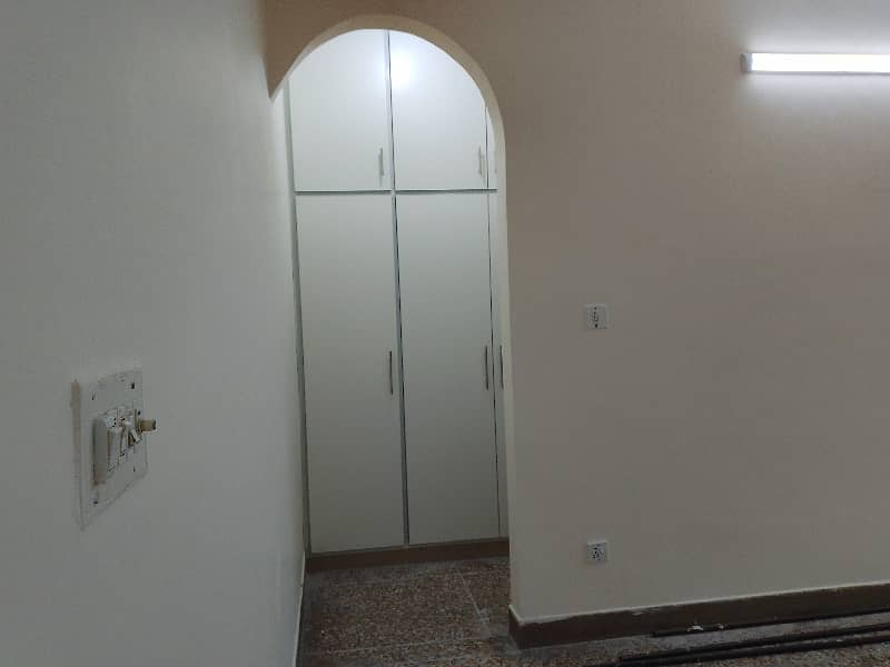 4 bed Upper portion available for rent in i8  near to markz 8