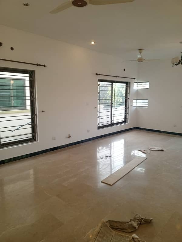 BRAND NEW 1 Knal Upper Portion Available For Rent In I-8 First Entry House 13