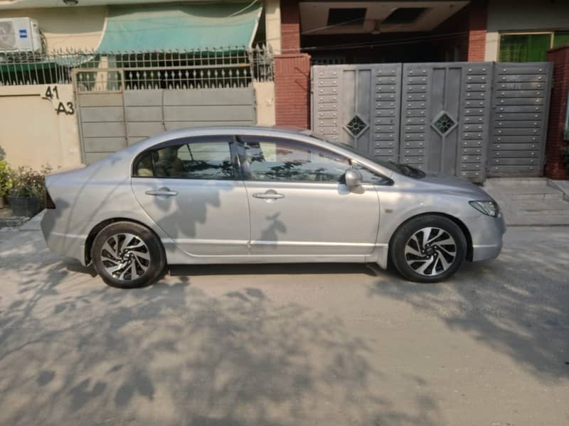 Honda Civic reborn 2011 Total Genuine Car 8