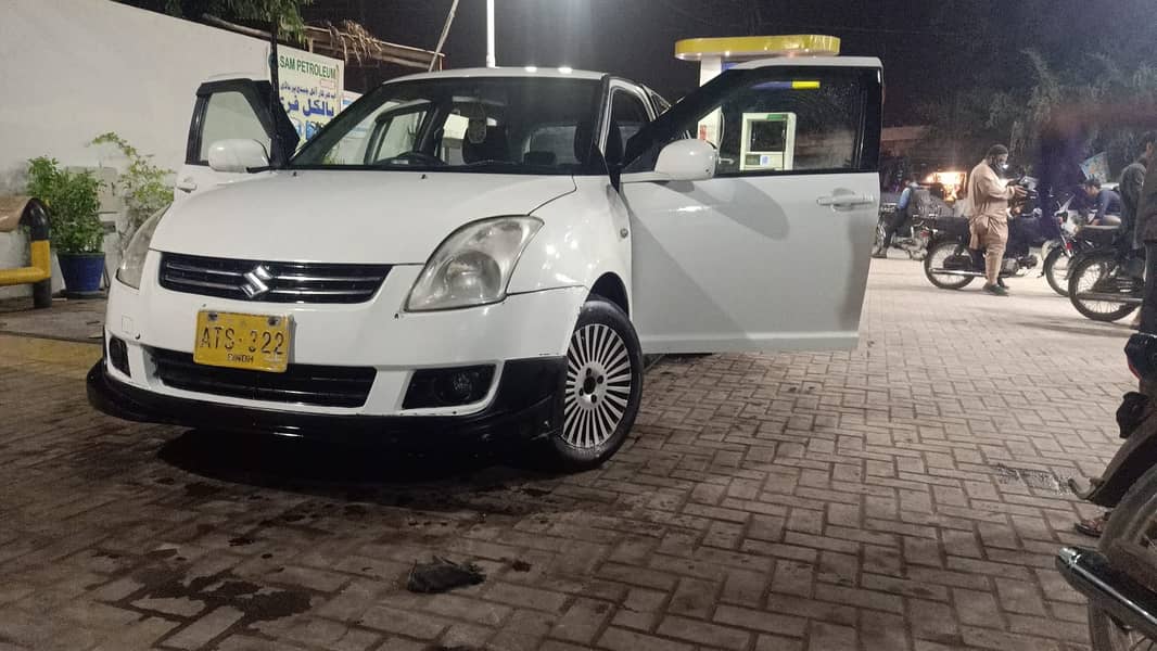 Suzuki Swift dlx Model 2010 - b2b Original 5