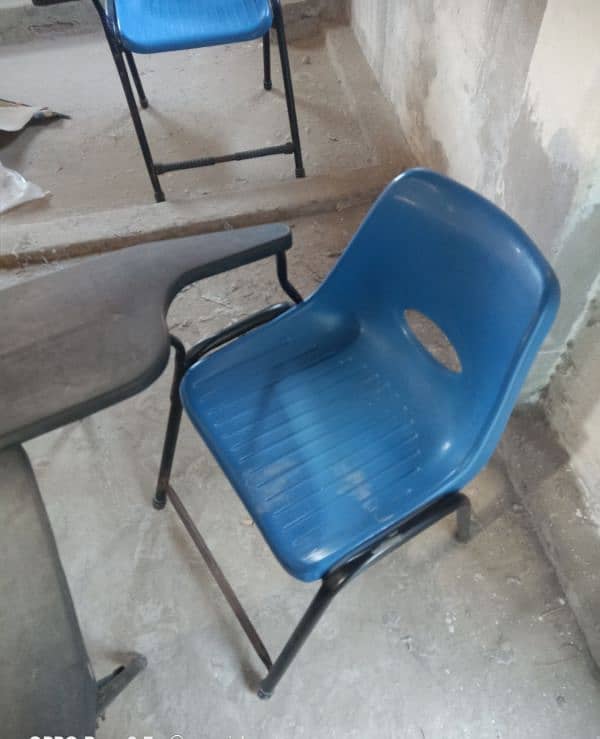 student chair 0