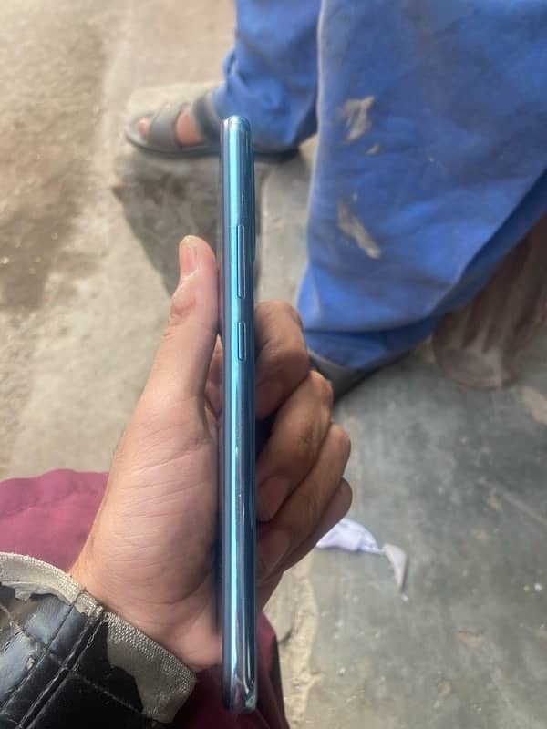 vivo s1 8gb rom 256gb ram 3