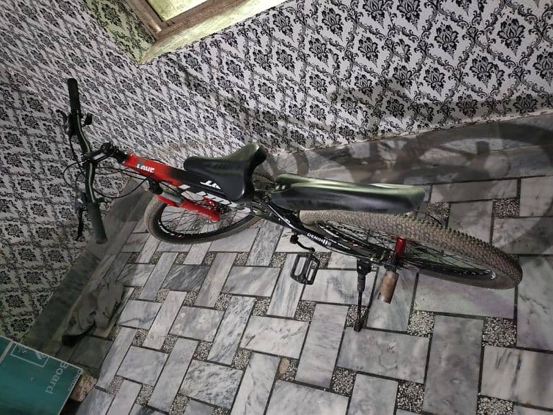 24 inch limit mountain bicycle 18