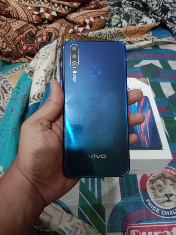 VIVO Y15 3